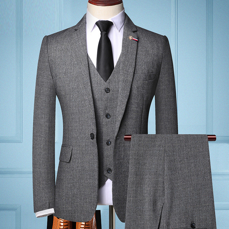 Elegant Three-Piece Suit for Men | Formal Wear Spain