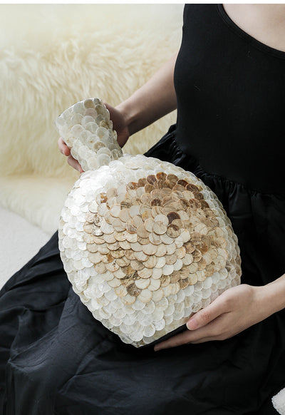 French Entry Lux Golden Shell Art Vase